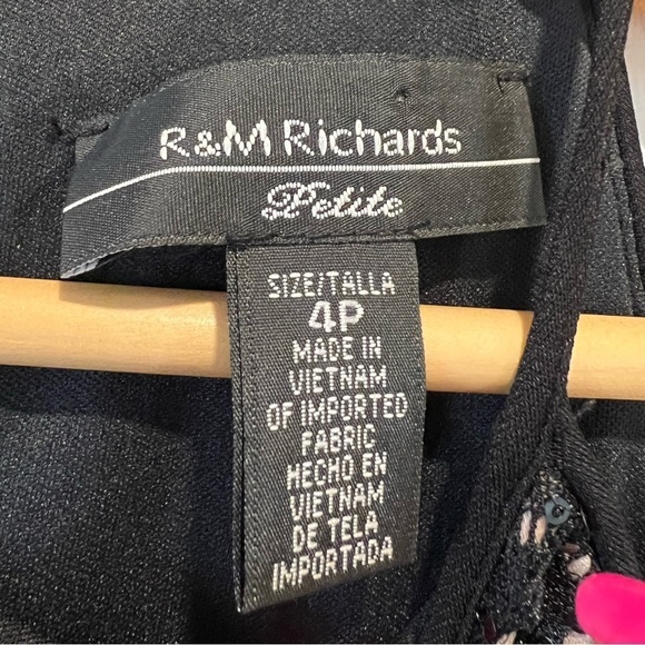 R&M Richards petite black lace cocktail dress size 4 petite - Picture 4 of 4